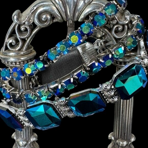 Jolli Molli Hippie 3 Strand Rhinestone Strech Bracelet New - Picture 3 of 6